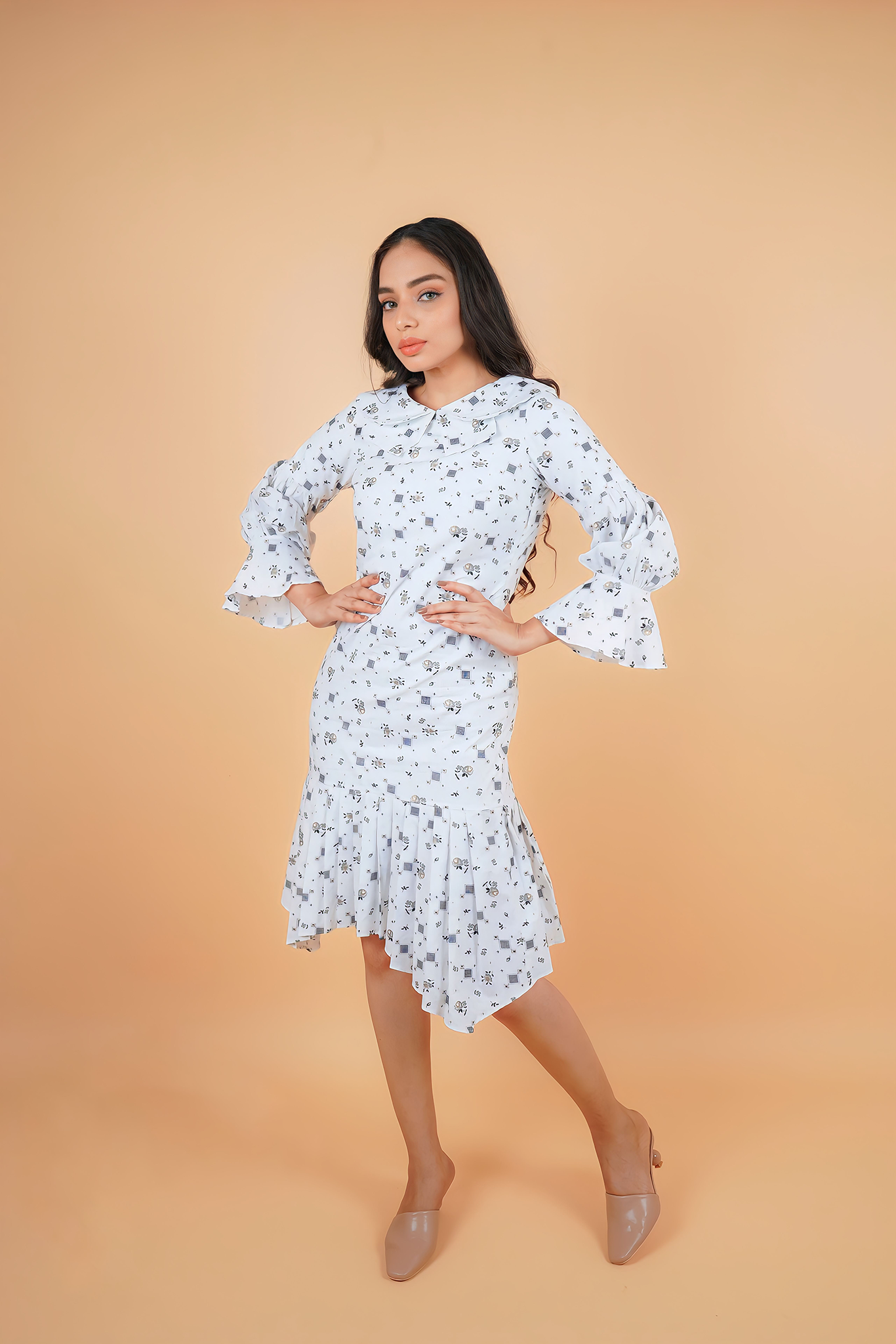 Collared White cotton midi